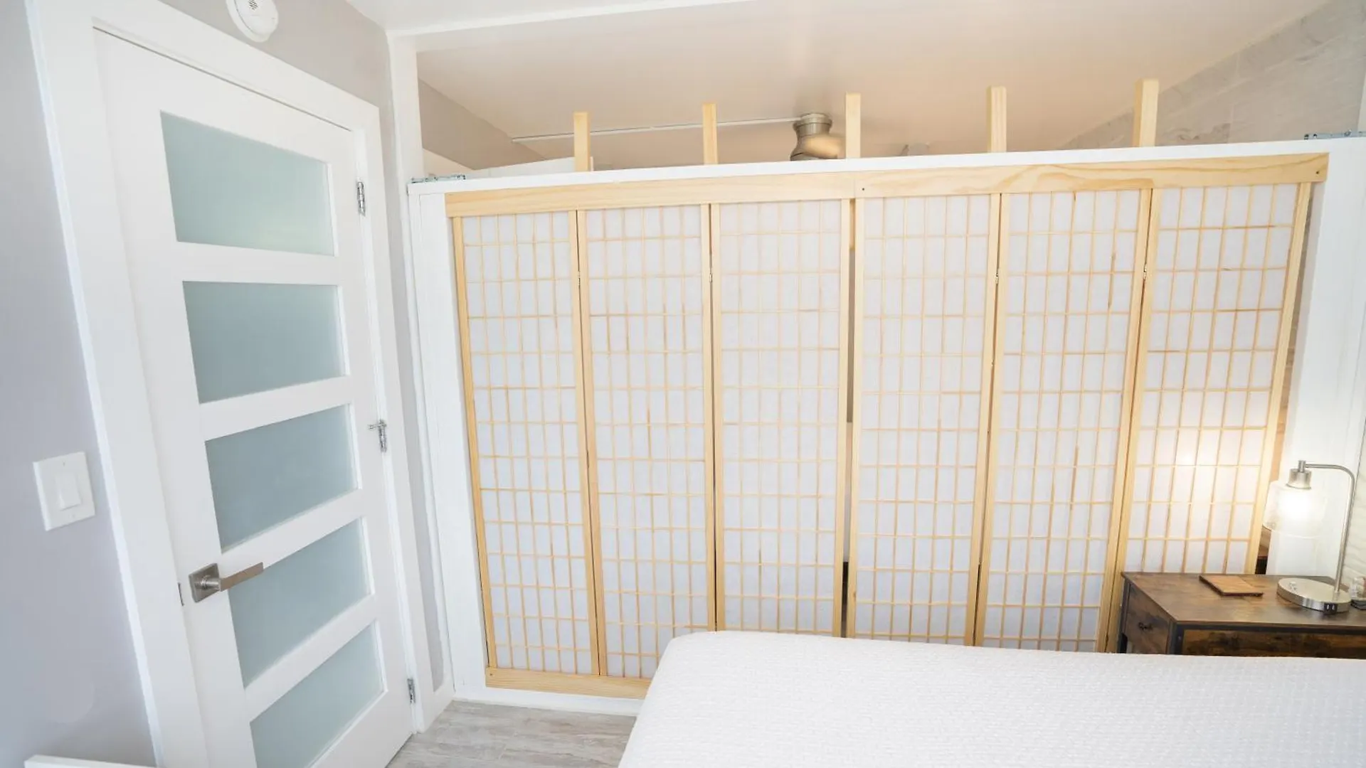 شقة Sunrise Serenity On The 30Th Floor - Modern Waikiki Escape With Views And Free Parking هونولولو
