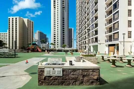 Sunrise Serenity On The 30Th Floor - Modern Waikiki Escape With Views And Free Parking Honolulu
